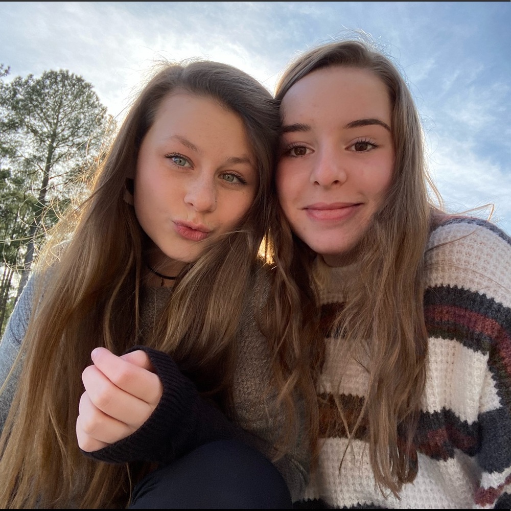 Meet your Posher, Paige